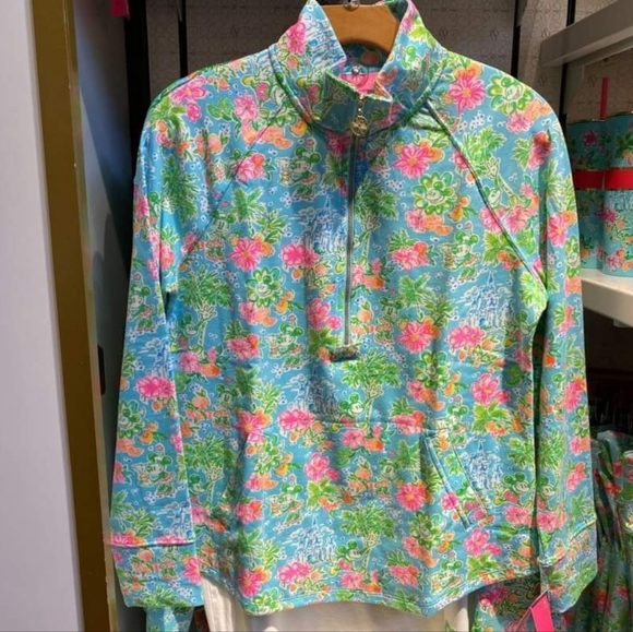 Lilly Pulitzer x Disney Parks Skipper Popover - Picture 2 of 8